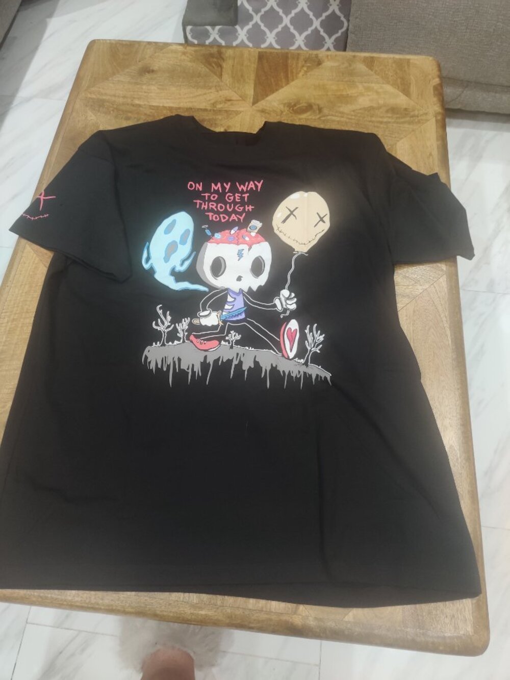 Blackmilk Gus Fink oversized Tee size L New